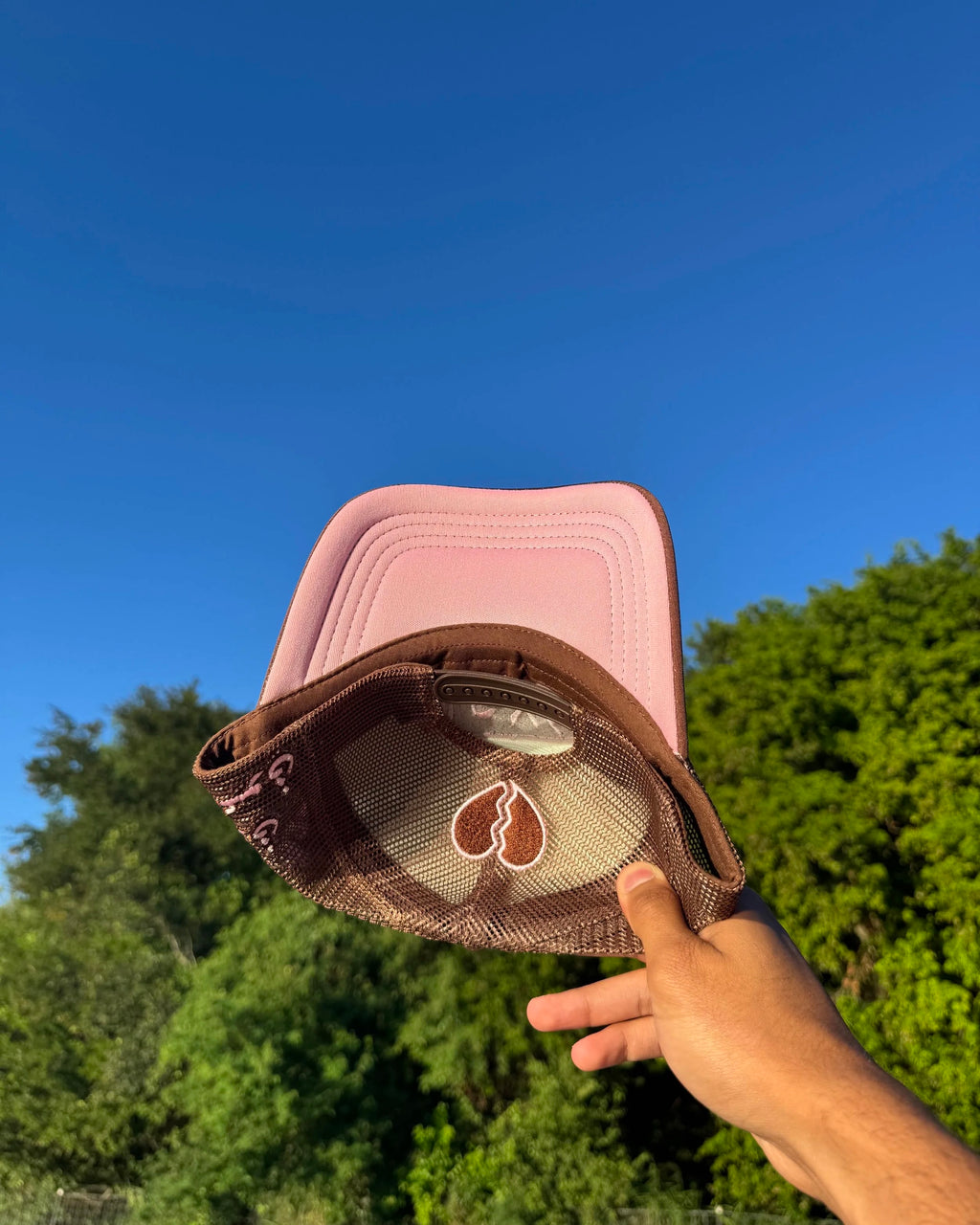 LOVE Ayouni Cap - Brown/Pink